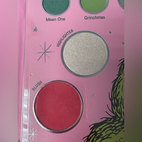 The Grinch Eyeshadow & Face Palette by Taste Beauty - Picture 8 of 9